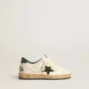 Junior Ball Star en piel blanca con estrella de ante verde
