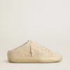 Zapatos tipo Sabot Super-Star para mujer en lona beige con abalorios bordados y estrella de ante beige