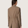 Americana de doble botonadura para mujer en mezcla de lana con estampado de chevron gris paloma