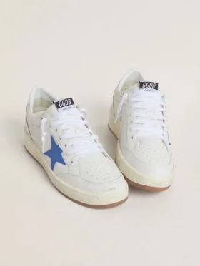 Ball Star con estrella de piel azul claro y lengüeta en el talón de piel con laminado plateado