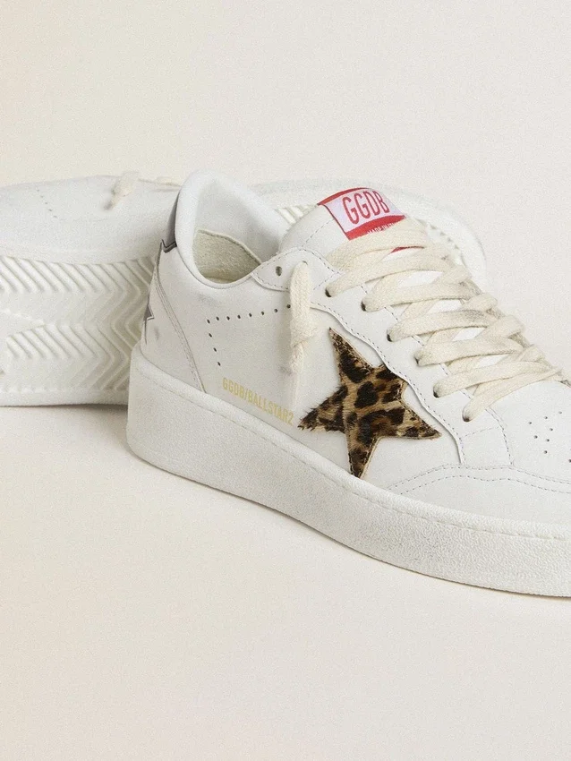 Ball Star con estrella de piel de potro con estampado de leopardo y lengüeta del talón de piel laminada negra