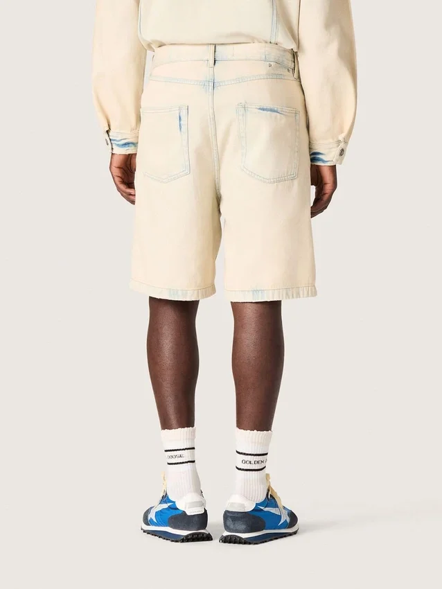 Bermudas de hombre en denim color arena claro