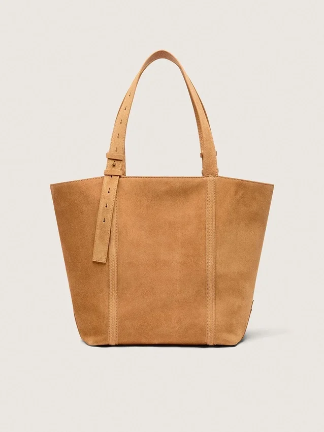 Bolso 24/7 East West en ante color camel con flecos
