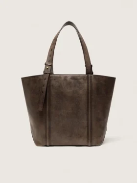 Bolso 24/7 East West en piel marrón oscuro con efecto desgastado