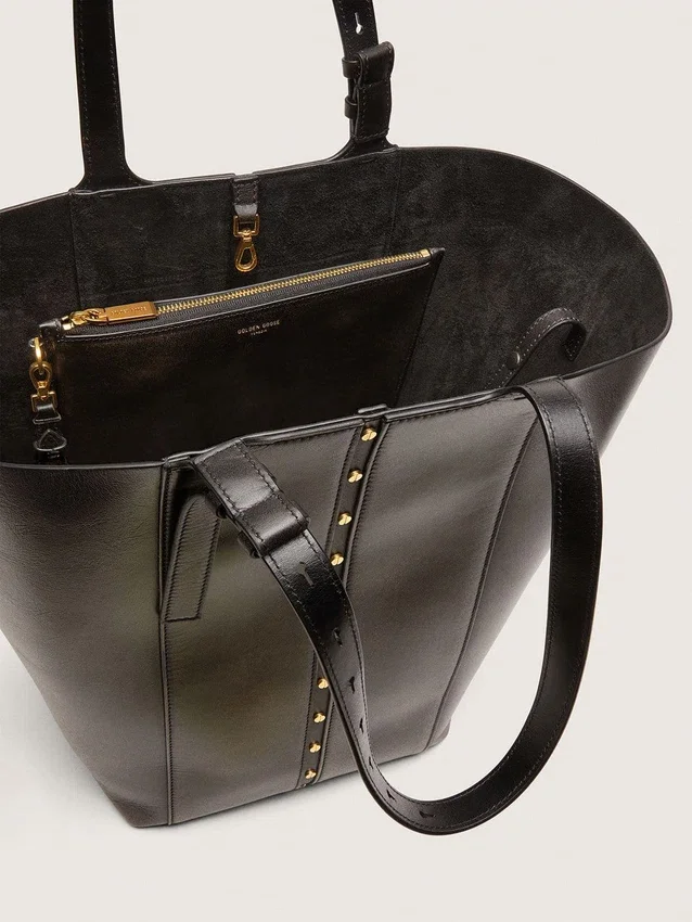 Bolso 24/7 North South en piel envejecida negra con asas ajustables