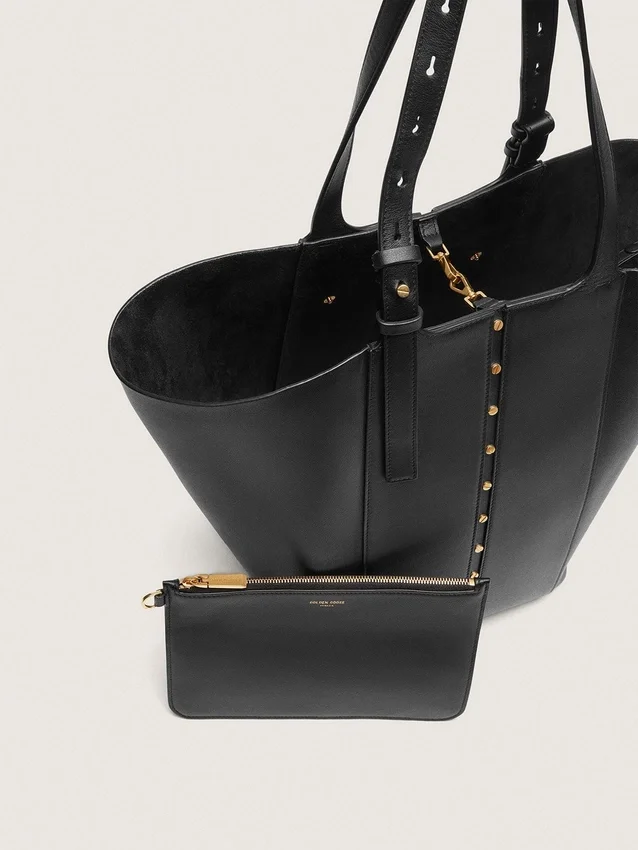 Bolso 24/7 North South en piel negra con asas ajustables