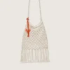 Bolso de macramé para mujer de algodón color mantequilla con un colgante de langosta de piel