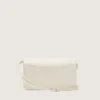 Bolso Gioia en piel repujada color mantequilla con detalles dorados