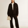 Bolso Venezia en piel de vacuno color mantequilla con detalles dorados