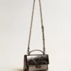 Bolso Venezia en piel metalizada gris antracita con detalles en negro