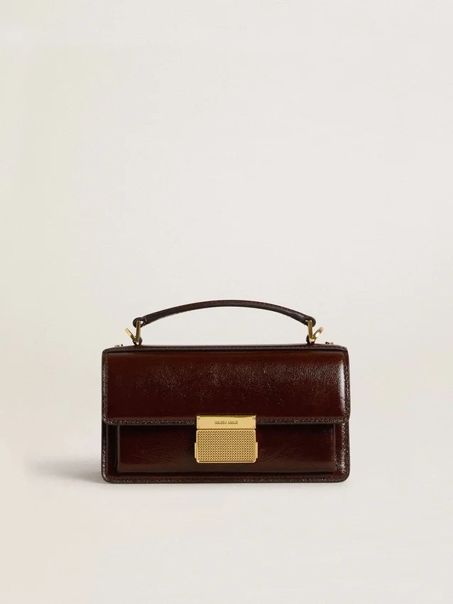 Bolso Venezia pequeño en piel laminada marrón oscuro con detalles dorados