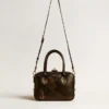 Bolso Vita en piel envejecida negra con detalles dorados