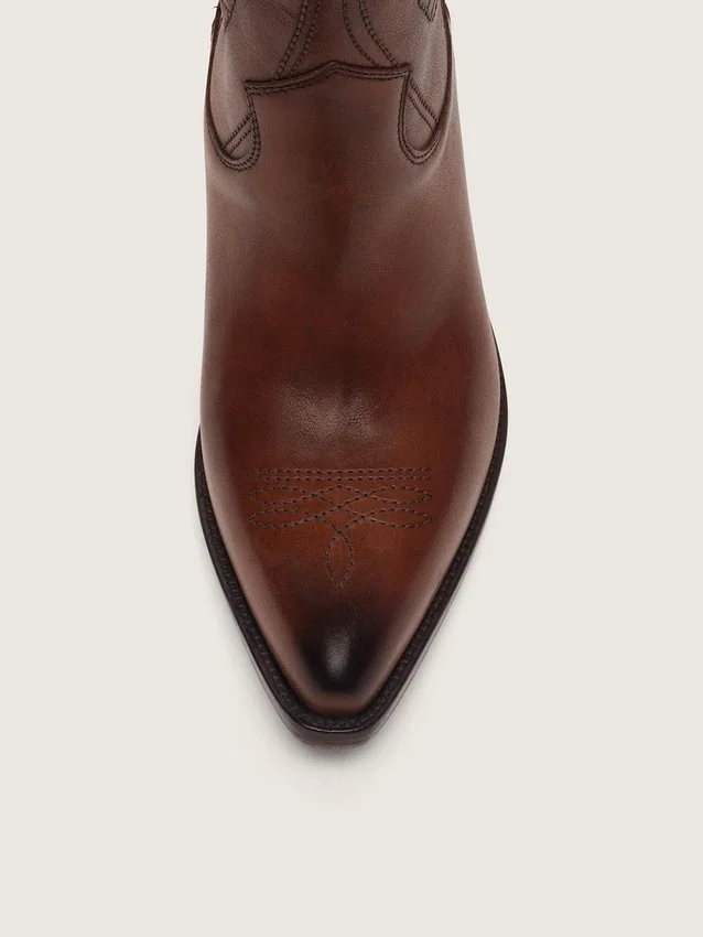 Botas altas Wish Star para mujer en piel marrón con bordados florales