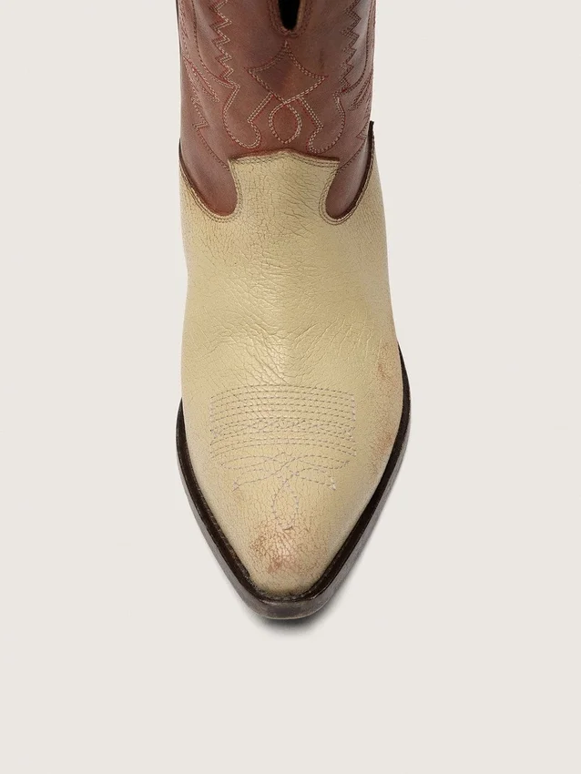 Botas bajas Wish Star para mujer en piel beige y marrón con bordados