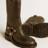 Botas Kurt de piel negra con hebilla plateada