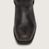 Botas moteras altas de mujer en piel negra con correa y hebilla plateada