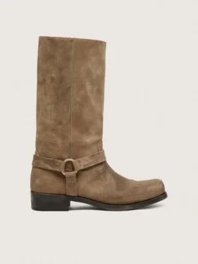 Botas moteras altas para hombre en ante encerado beige oscuro con correa y hebilla plateada