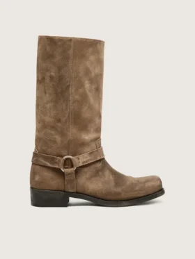 Botas moteras altas para mujer en ante encerado beige oscuro con correa y hebilla plateada