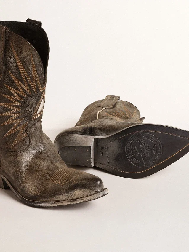 Botas Wish Star bajas para mujer en piel negra con estrella plateada