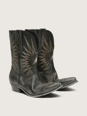 Botas Wish Star de caña baja para hombre en piel negra con estrella plateada