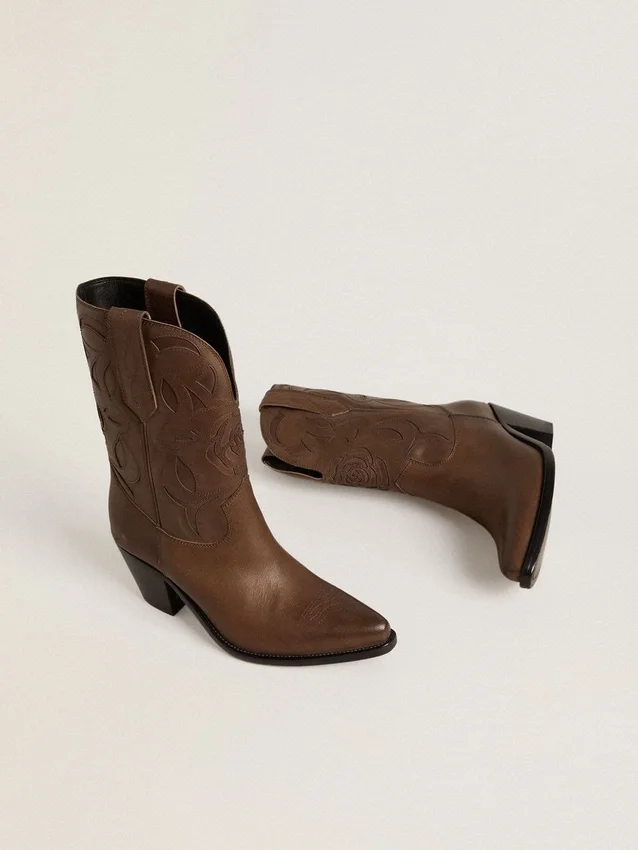 Botas Wish Star en piel gris paloma con detalles de incrustaciones tono sobre tono