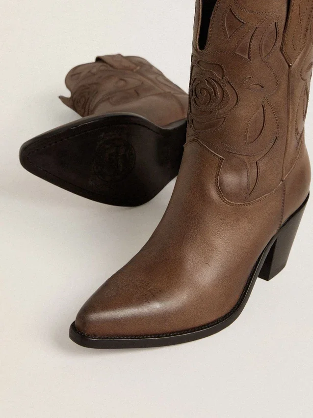 Botas Wish Star en piel gris paloma con detalles de incrustaciones tono sobre tono