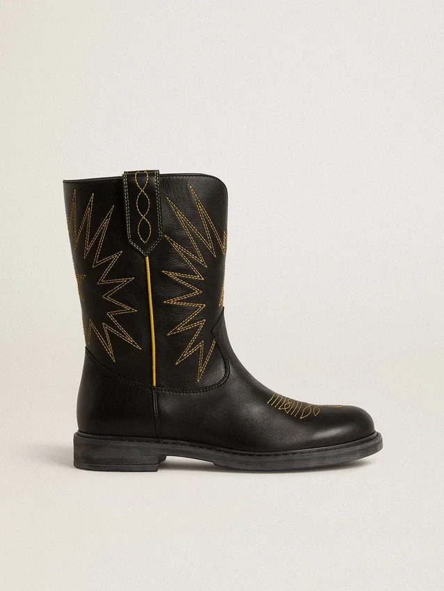 Botas Wish Teen de piel negra con estrella bordada en amarillo