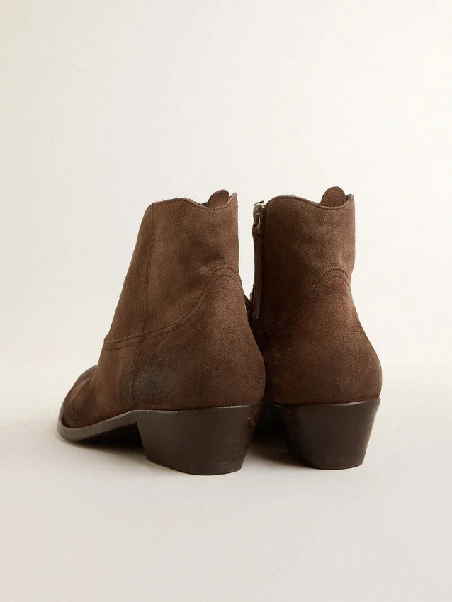 Botas «Young» de ante marrón oscuro