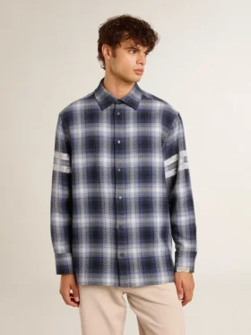 Camisas azules de hombre con estampado de cuadros en 3D y diseño en la espalda