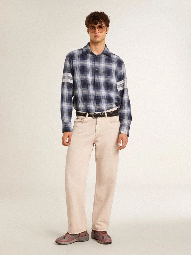Camisas azules de hombre con estampado de cuadros en 3D y diseño en la espalda