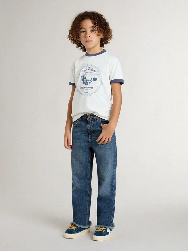 Camisas blancas para niños con estampado azul