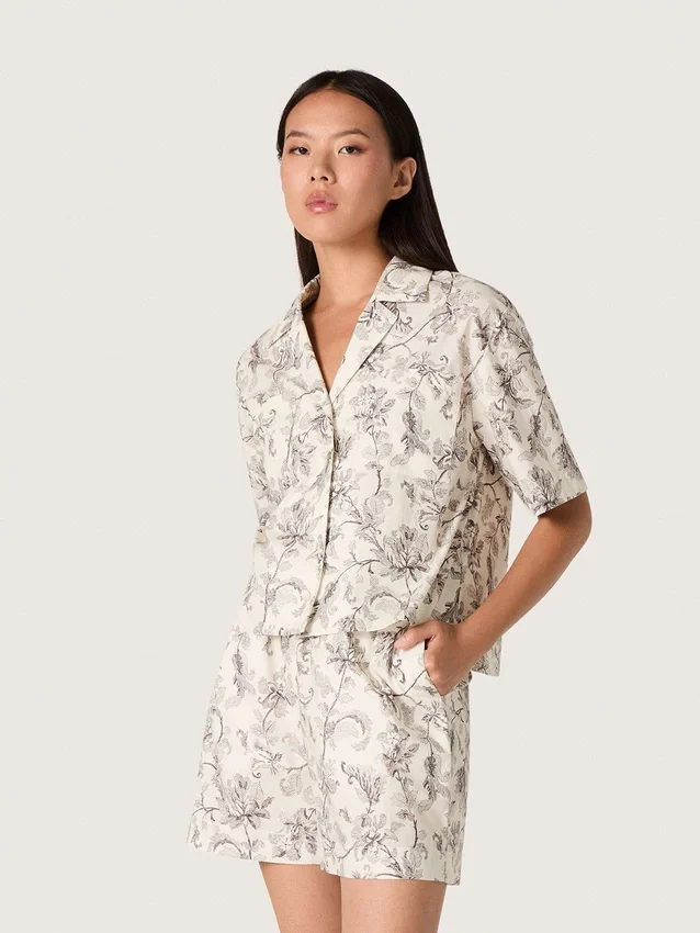 Camisas de algodón de corte recto para mujer con estampado floral en blanco y negro