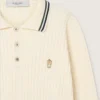 Camisas de manga larga para hombre de punto blanco con ribetes en contraste y un pin extraíble