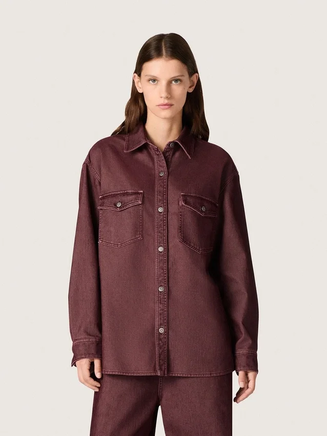 Camisas de mujer en denim burdeos