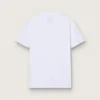 Camiseta blanca de mujer con una estrella plateada brillante en la parte delantera