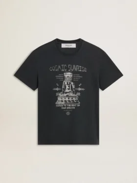 Camiseta de algodón para hombre en negro desgastado con estampado en la parte delantera