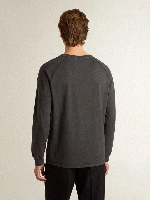Camiseta de hombre de algodón color antracita con estampado en el pecho