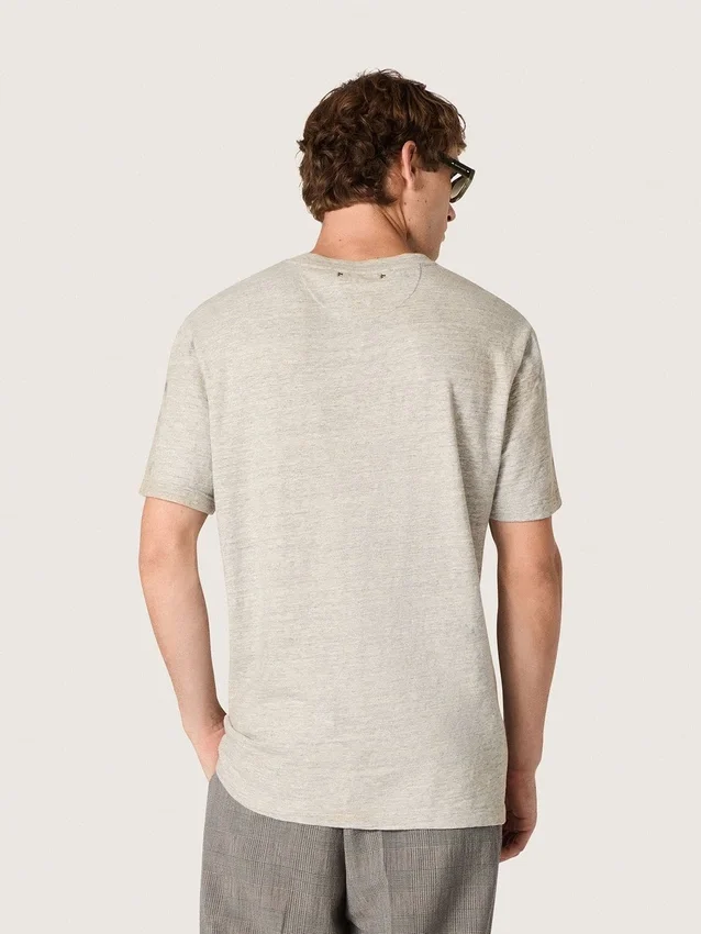 Camiseta de hombre de jersey gris jaspeado con estampado vintage