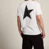 Camiseta de la colección Star Collection con logotipo y estrella negros en contraste