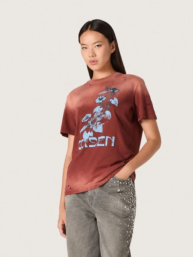 Camiseta de mujer de jersey de algodón color óxido con estampado floral