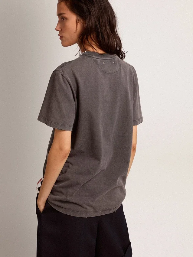 Camiseta de mujer en gris antracita con cristales