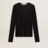 Camiseta negra de cuello redondo para mujer