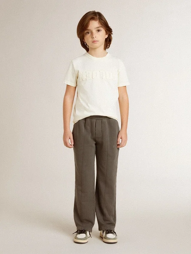 Camiseta para niños de color crema con logotipo en relieve