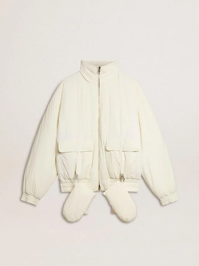 Chaqueta acolchada de color crema para mujer