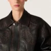 Chaqueta bomber de mujer en piel napa burdeos oscuro con bordados florales