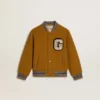 Chaqueta bomber infantil de lana en amarillo ocre con parche