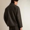 Chaqueta de lana gris jaspeada con cierre de botones