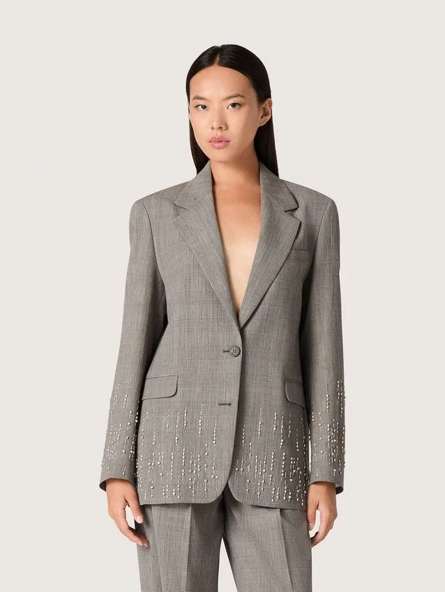 Chaqueta de mujer en estampado de cuadros Príncipe de Gales gris con bordados de cristales