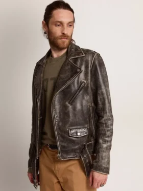 Chaqueta motera de hombre en piel desgastada