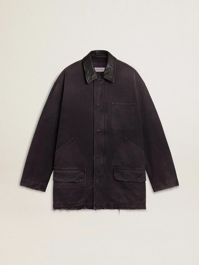 Chaqueta vaquera de hombre con detalles desgastados y cuello de piel